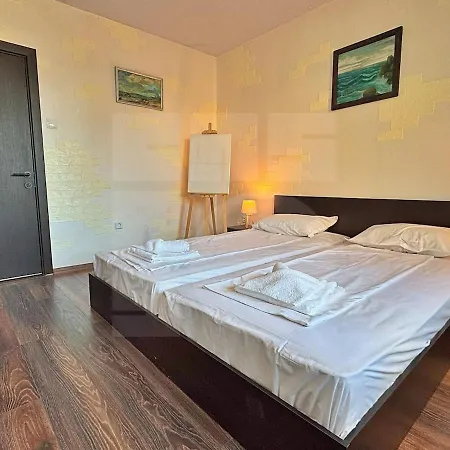 Urban Botanical 2br * Varna