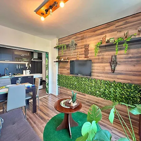 Urban Botanical 2br Appartamento *